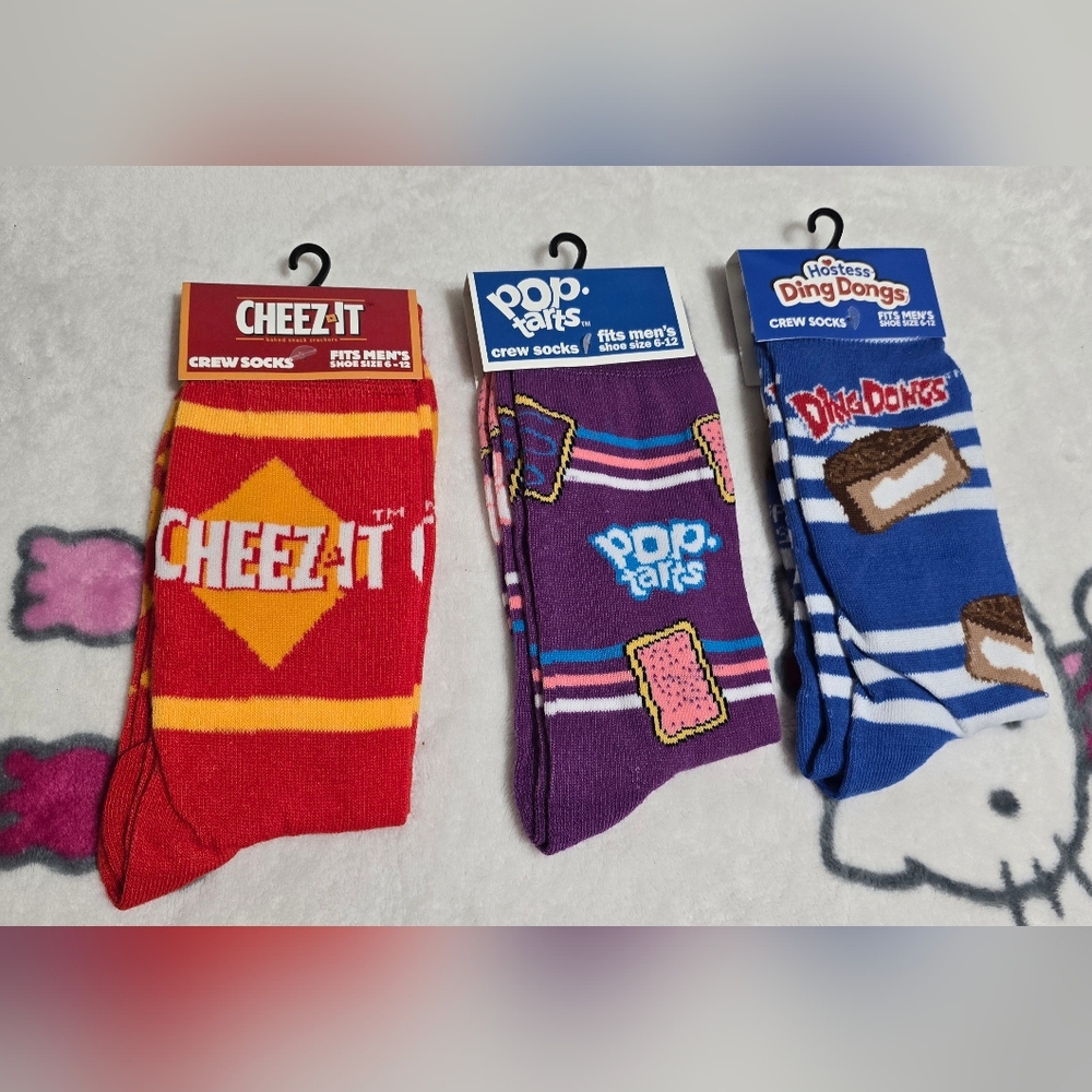 Cheez-It, Pop-Tarts, and Ding Dongs Men's Crew Socks Set - Red, Purple, Blue